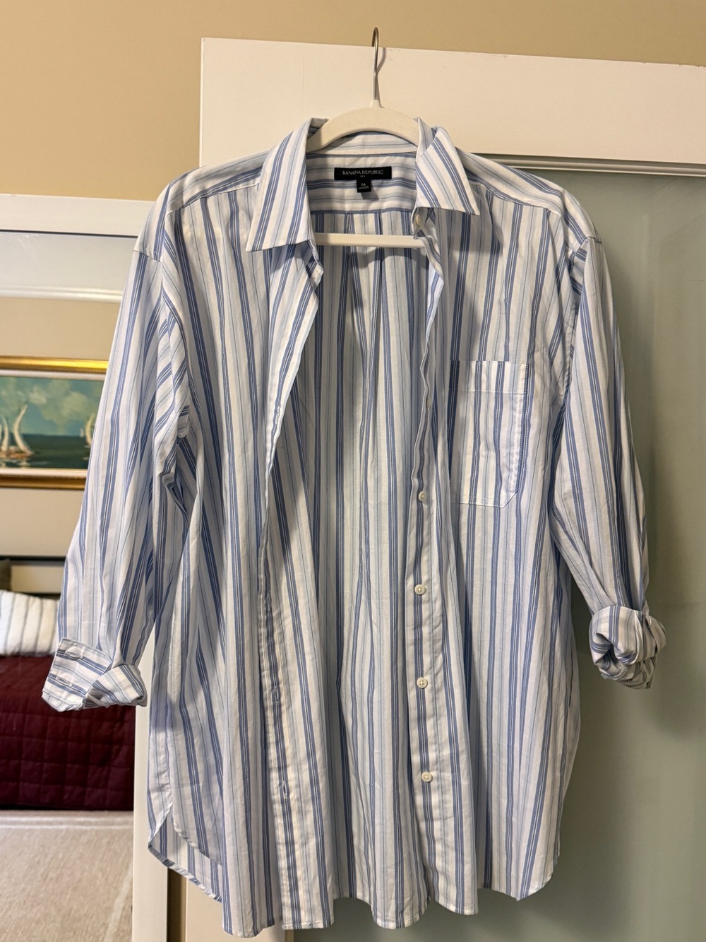 Banana Republic White and Blue Striped Button-Down Shirt